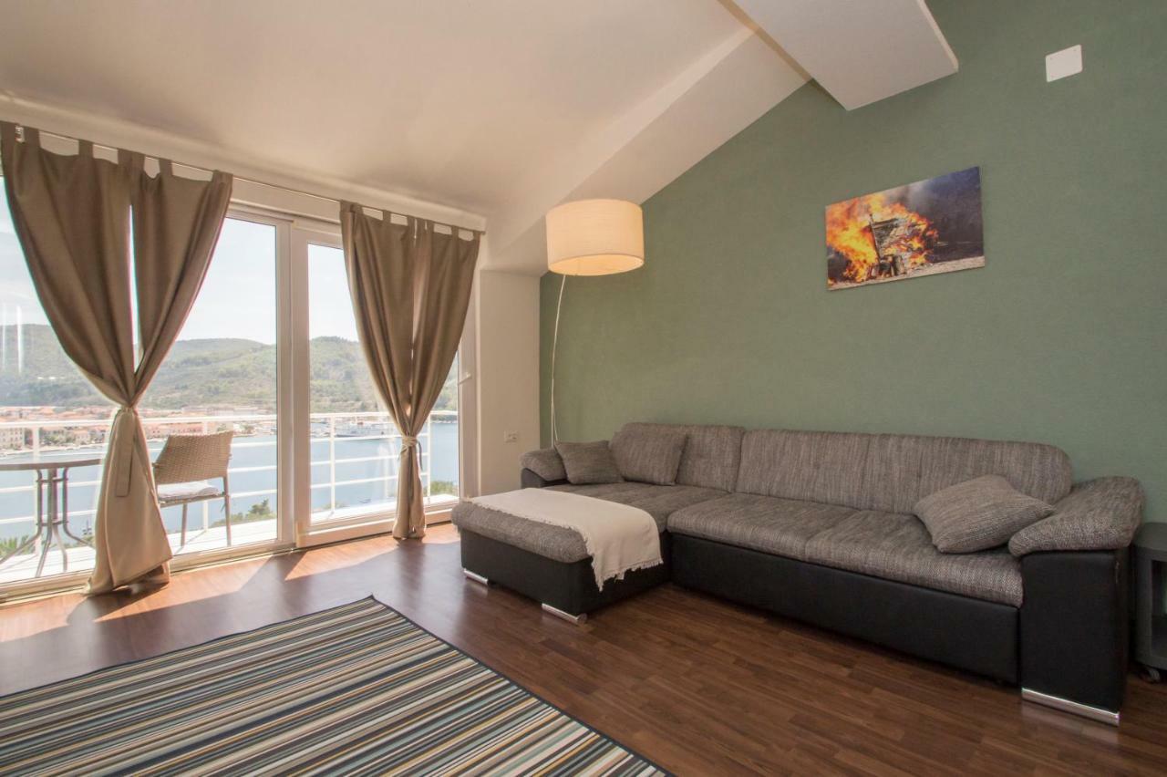 Apartment Ka3 Вела Лука Екстериор снимка