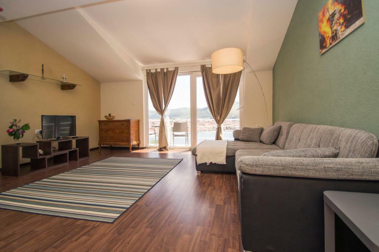 Apartment Ka3 Вела Лука Екстериор снимка
