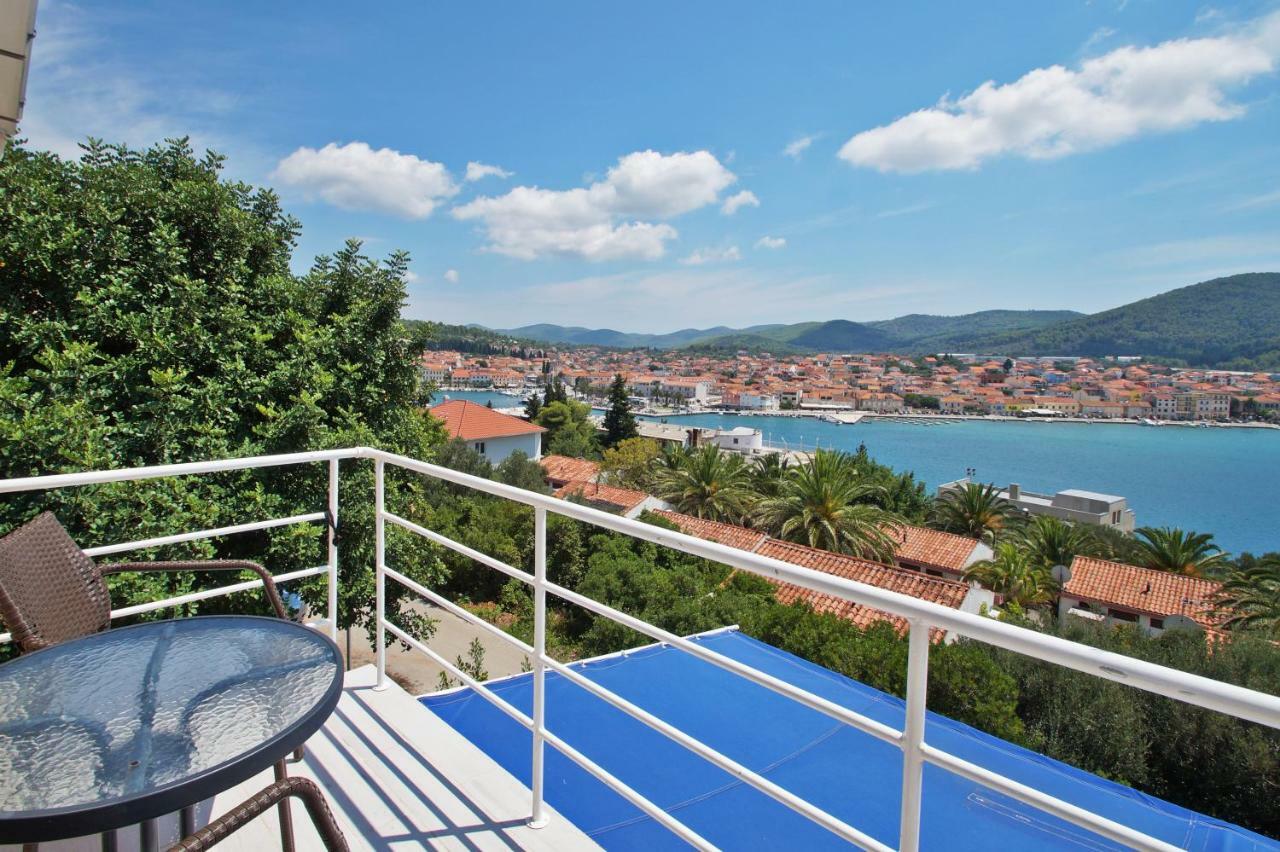 Apartment Ka3 Вела Лука Екстериор снимка
