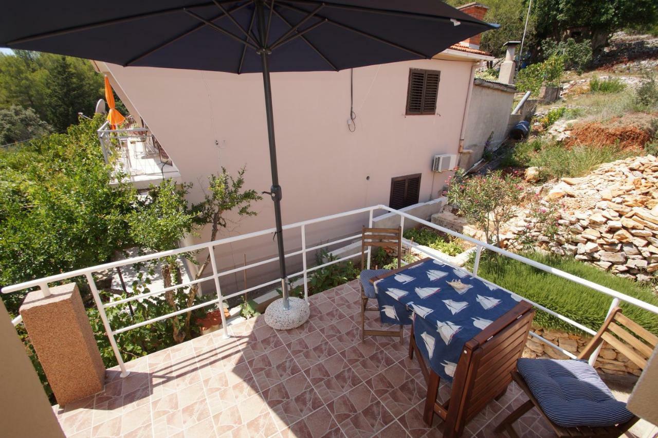 Apartment Ka3 Вела Лука Екстериор снимка