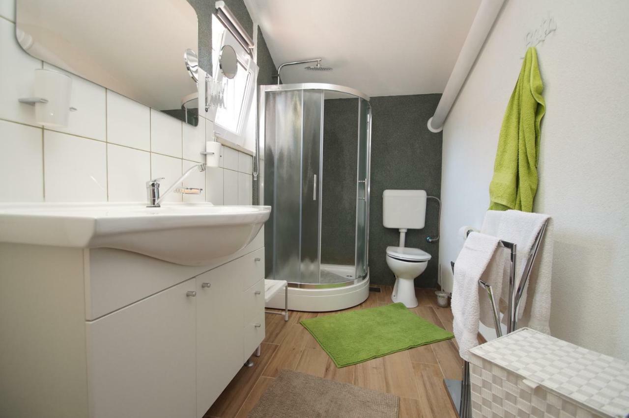 Apartment Ka3 Вела Лука Екстериор снимка